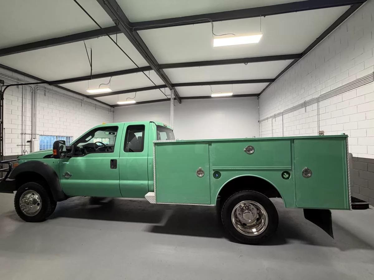 2012 Ford F-450 Super Duty Work Truck - 5