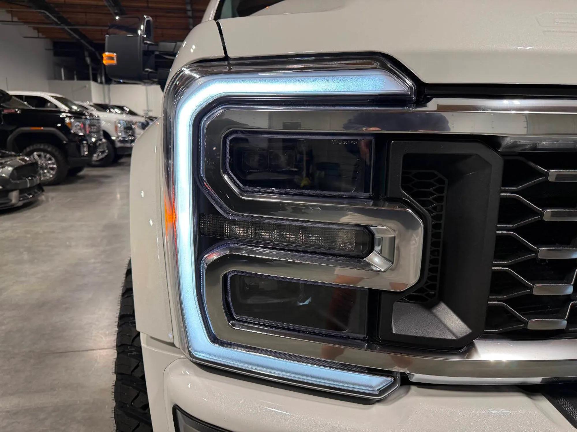 2024 Ford F-450 Super Duty Limited