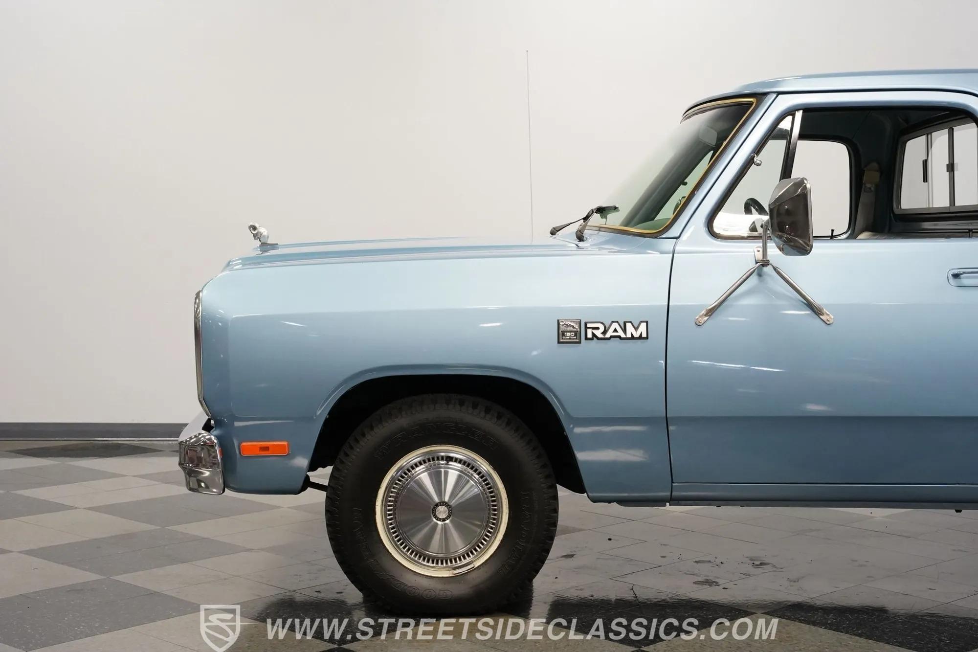 1984 Dodge Ram D150 Prospector