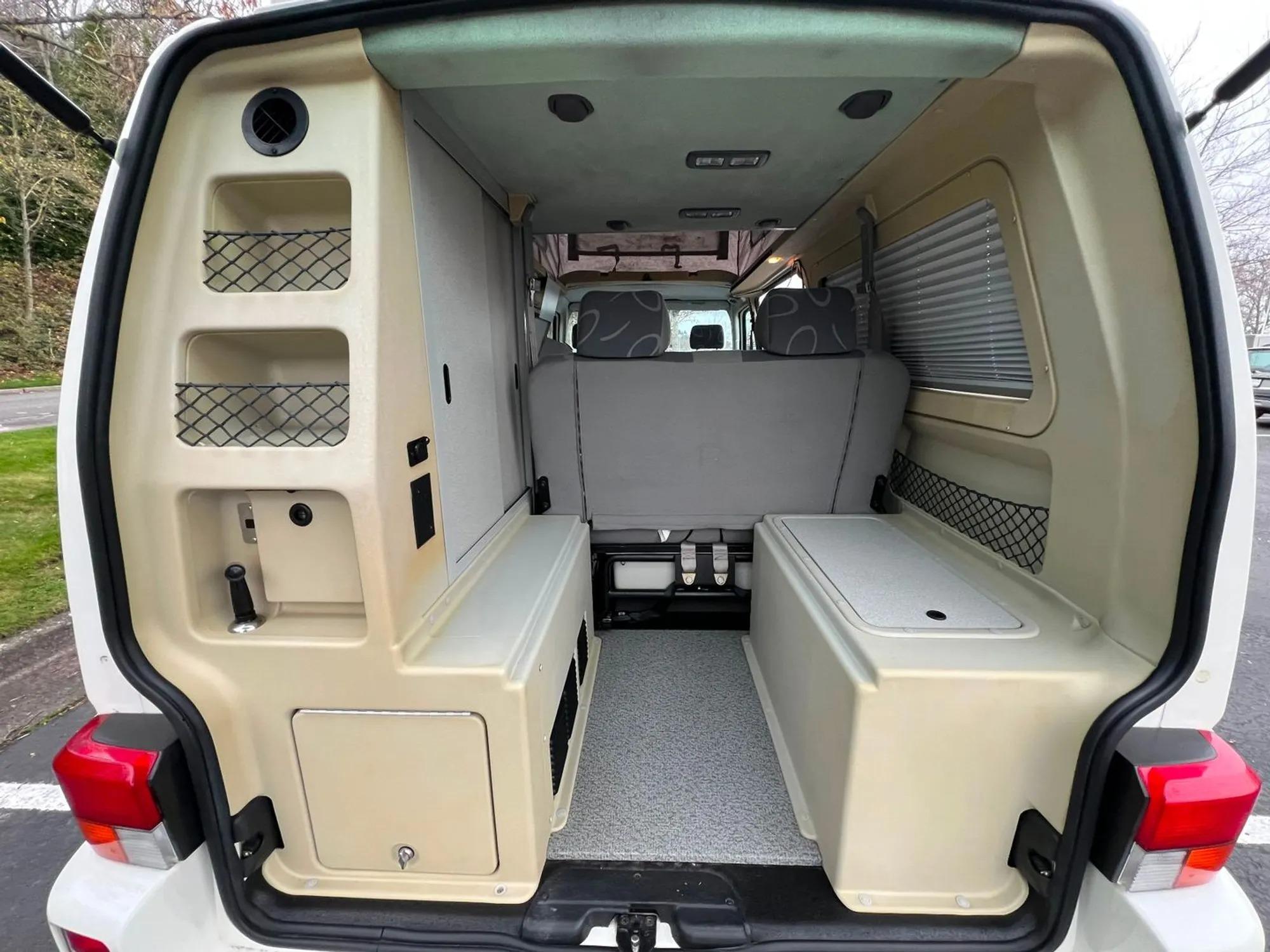 2001 Volkswagen EuroVan Camper