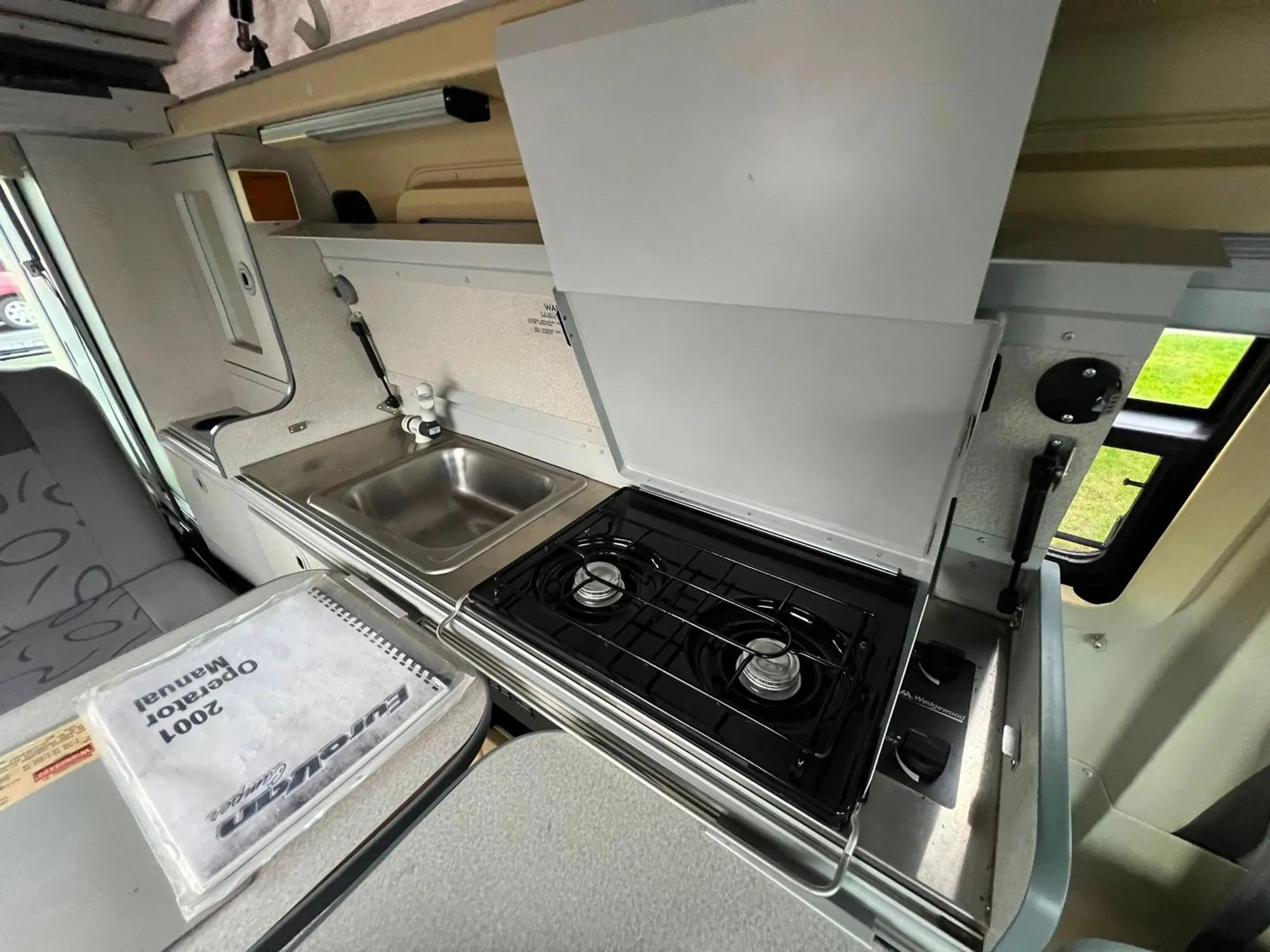 2001 Volkswagen EuroVan Camper