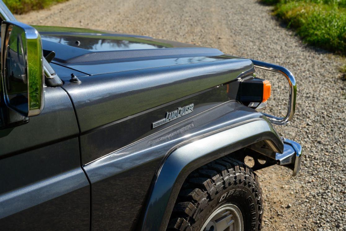 1991 Toyota Land Cruiser ZX