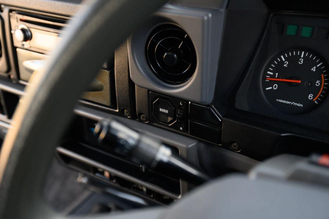 1991 Toyota Land Cruiser ZX