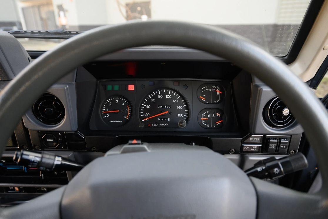 1991 Toyota Land Cruiser ZX