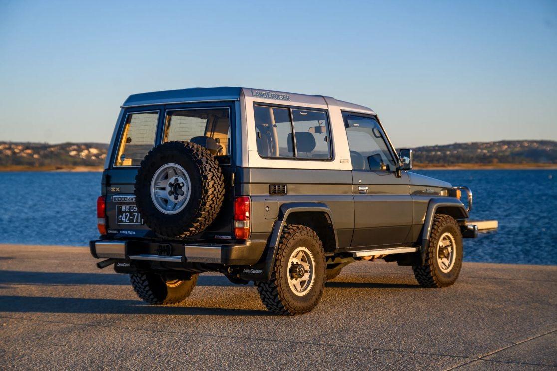 1991 Toyota Land Cruiser ZX - 3