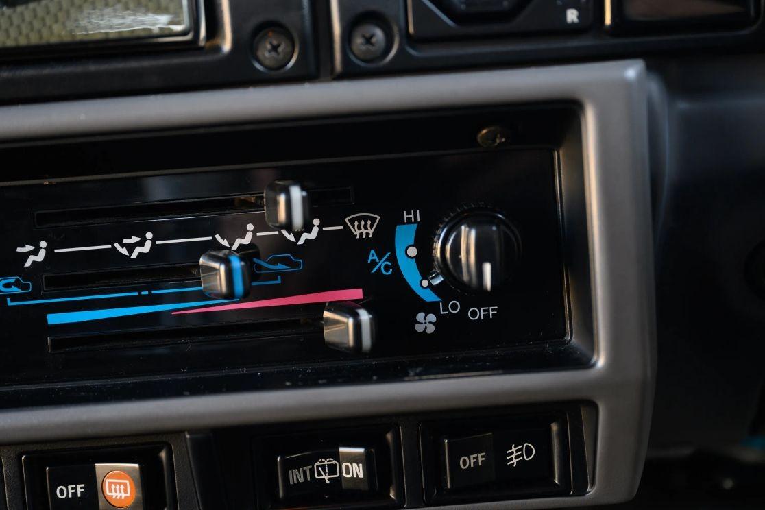 1991 Toyota Land Cruiser ZX