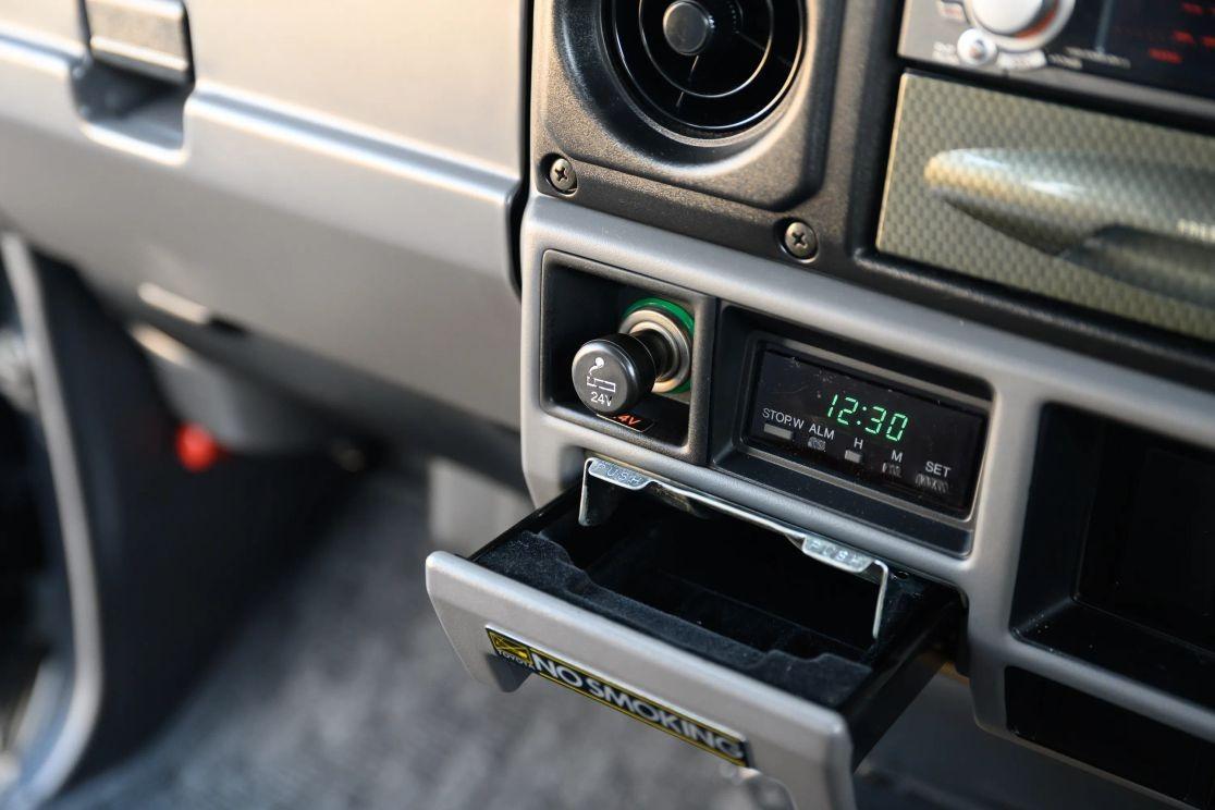 1991 Toyota Land Cruiser ZX