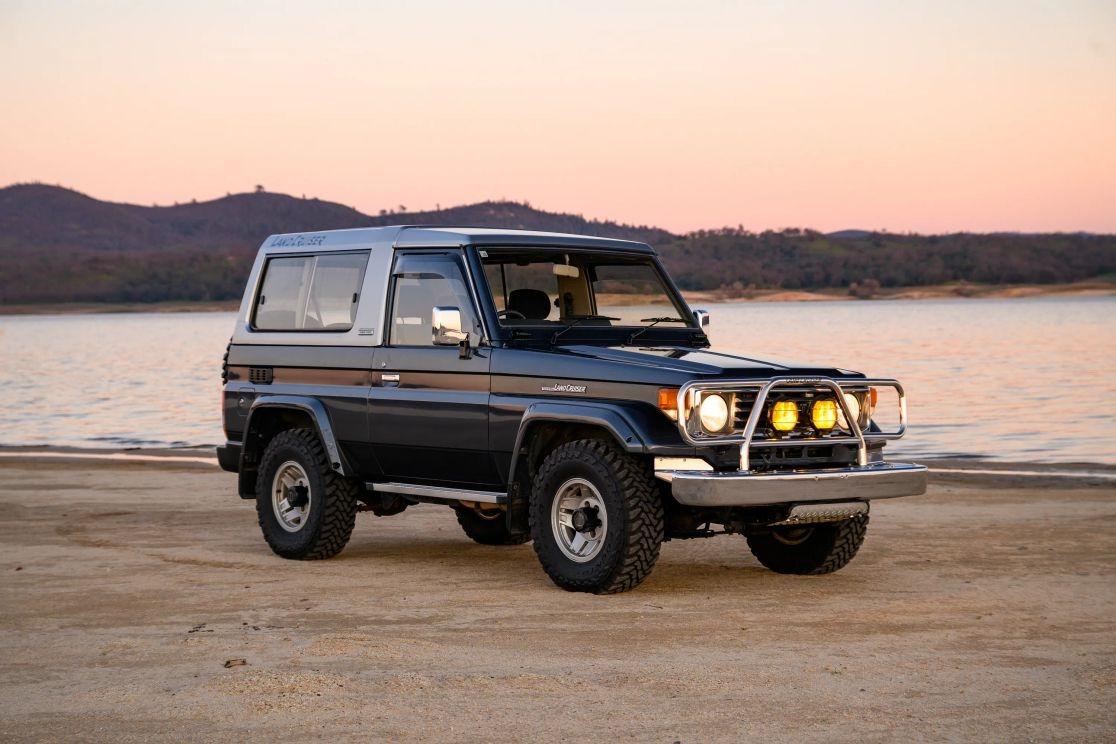  Toyota Land Cruiser