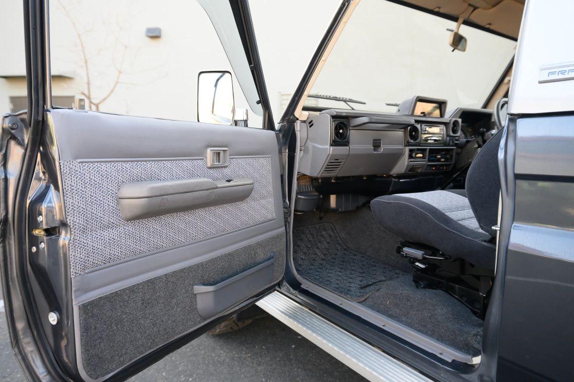 1991 Toyota Land Cruiser ZX