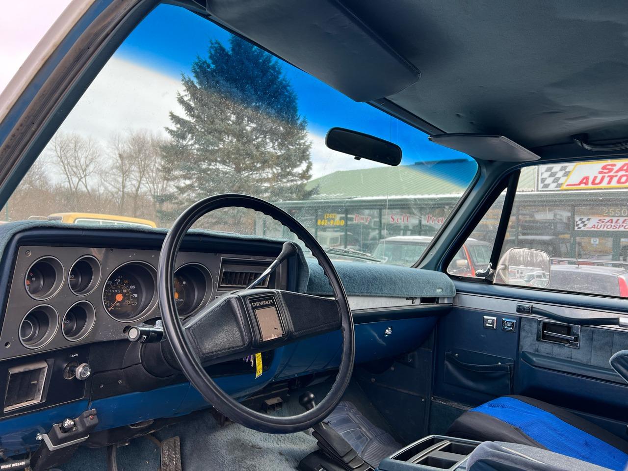 1988 Chevrolet Suburban V20/25