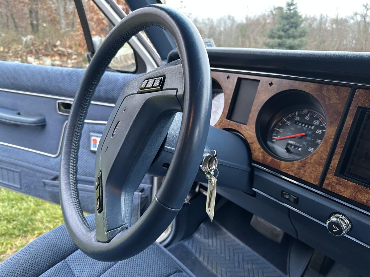 29k-Mile 1988 Ford Bronco II XLT 4×4