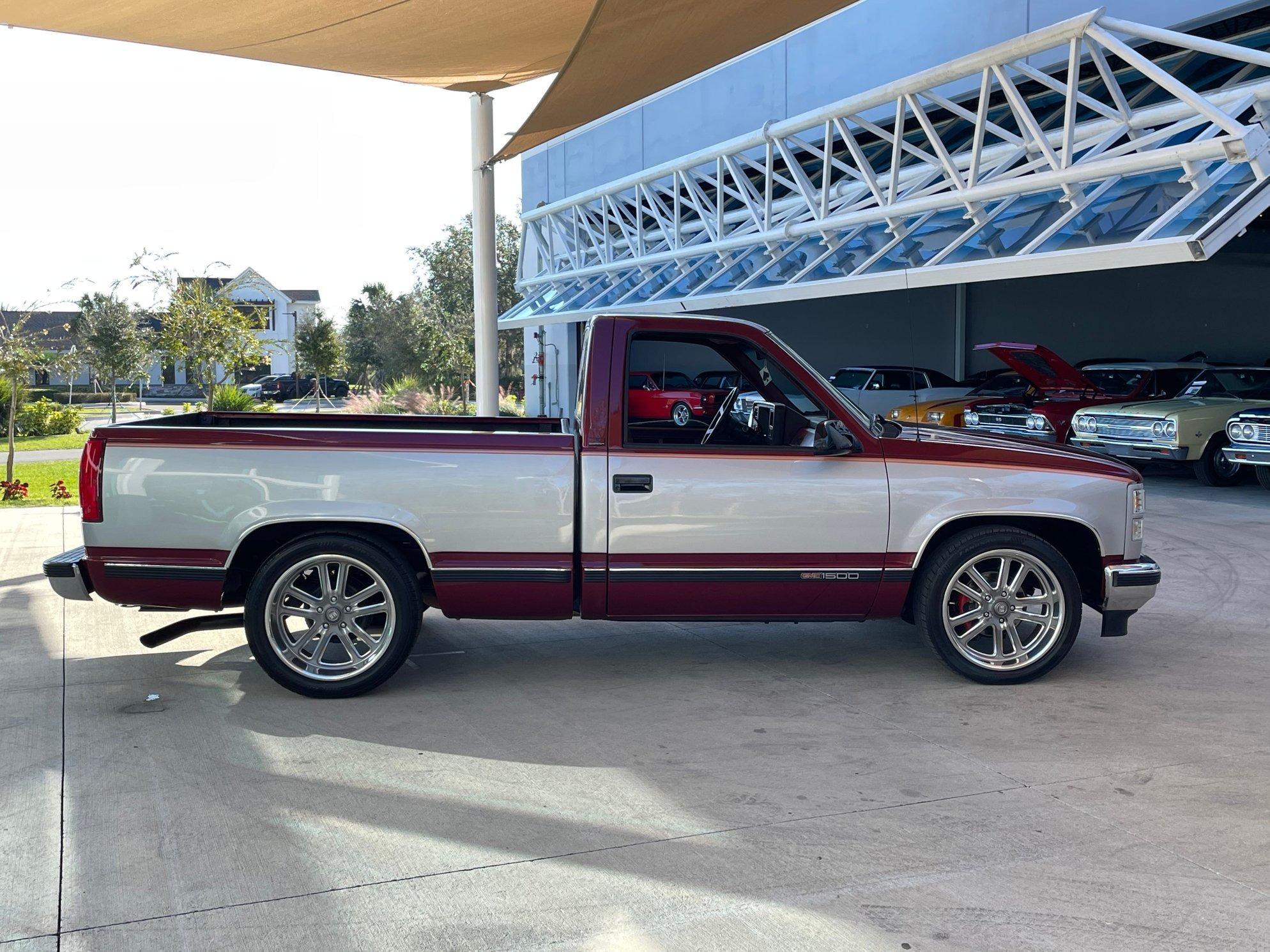 1988 GMC C1500 Sierra Pickup - 4