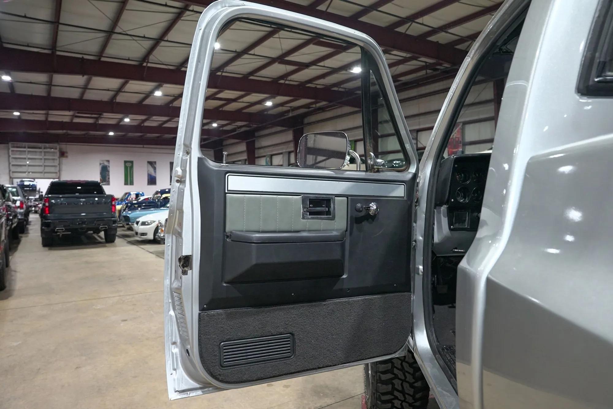 1987 GMC Sierra 1500 Classic