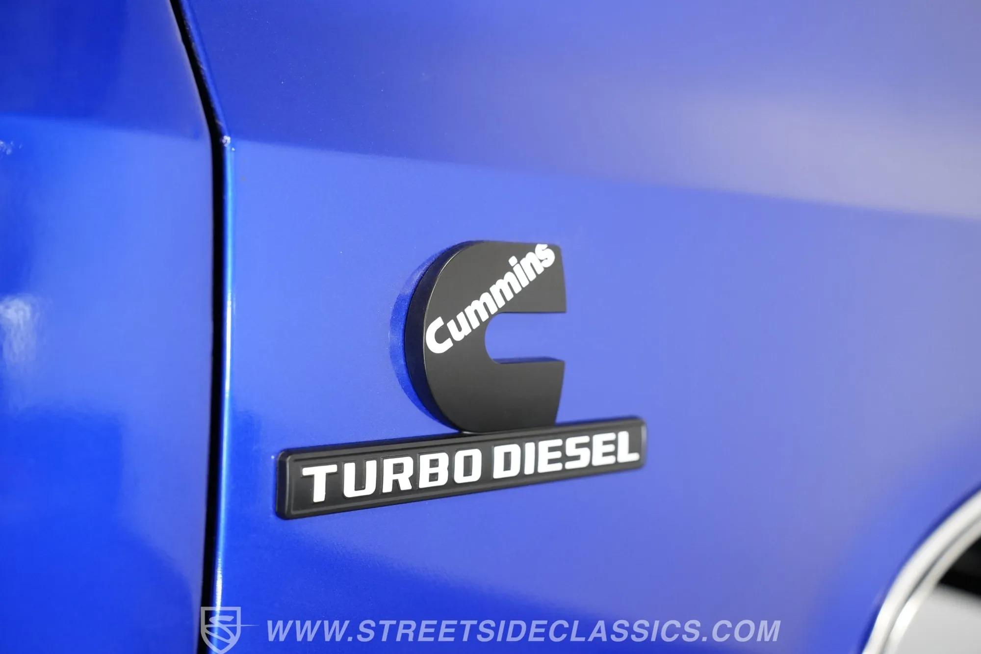 1984 Chevrolet K30 Silverado 4×4 3+3 CREW