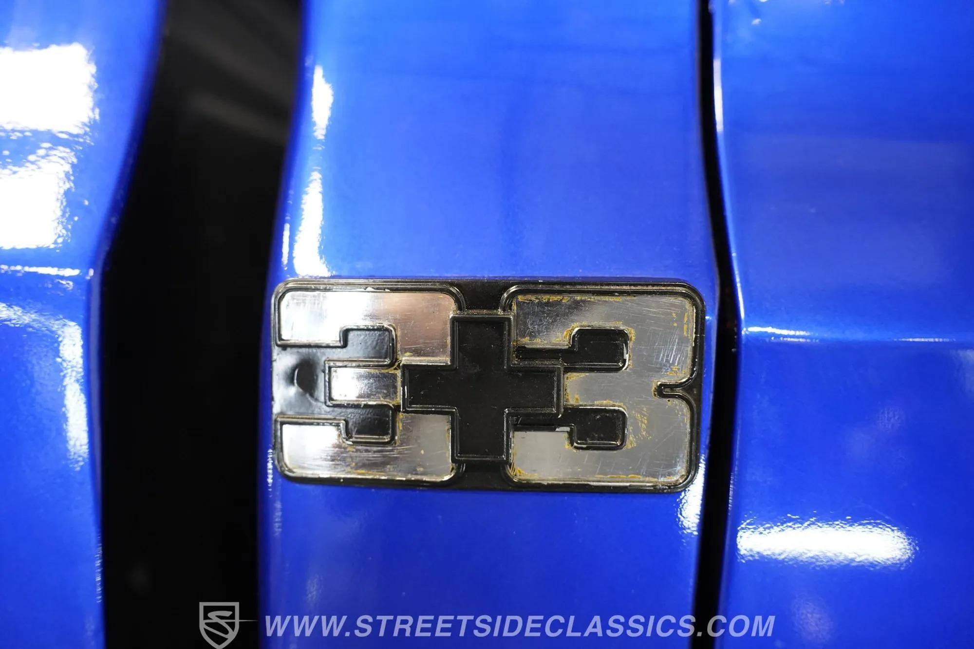 1984 Chevrolet K30 Silverado 4×4 3+3 CREW