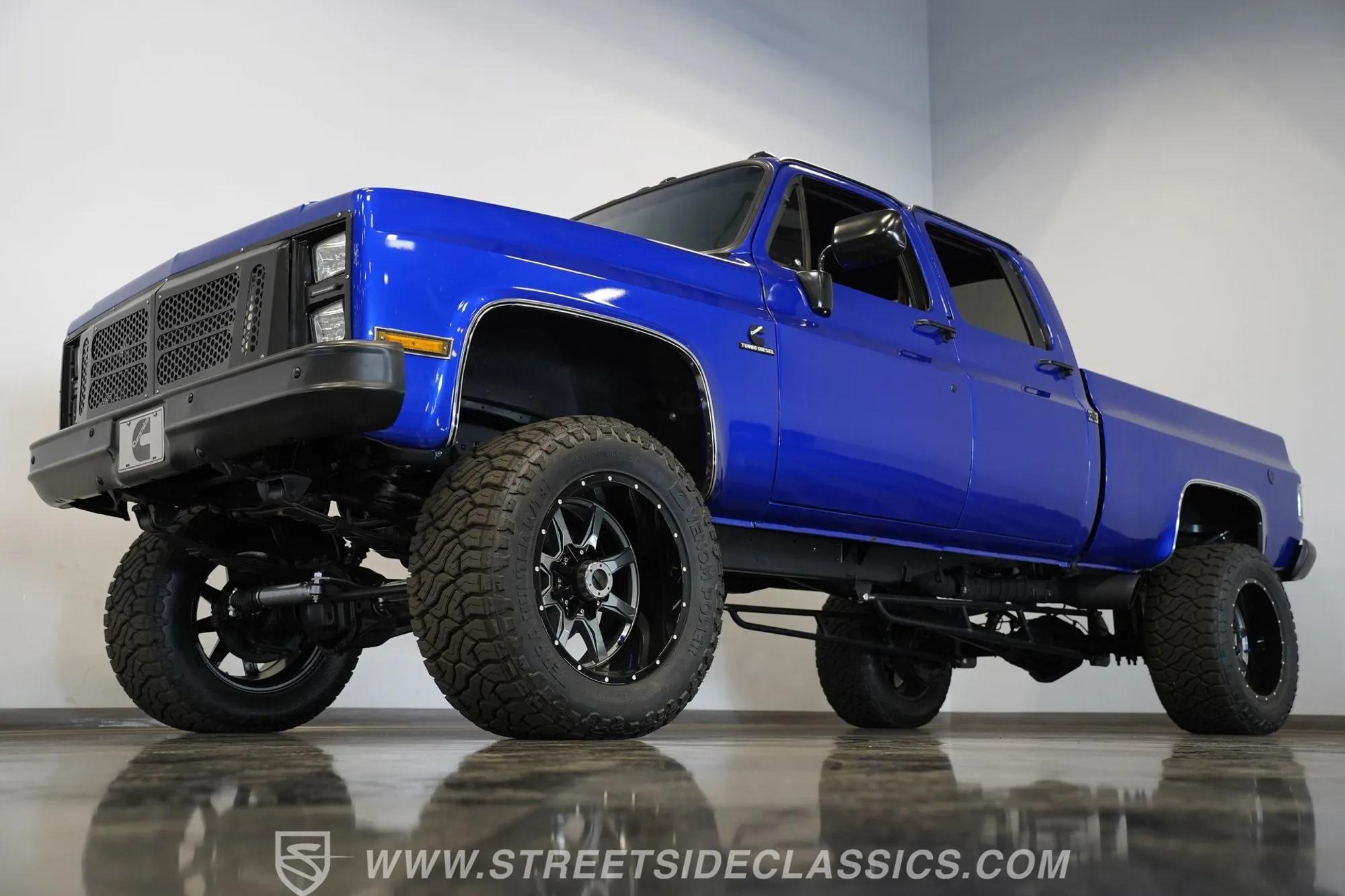 1984 Chevrolet K30 Silverado 4×4 3+3 CREW - 5