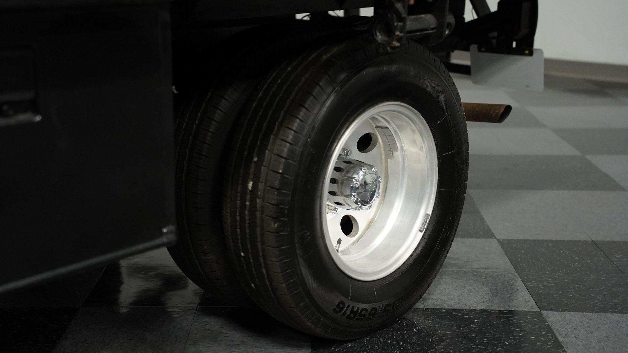 1985 GMC 3500 Flatbed Dually