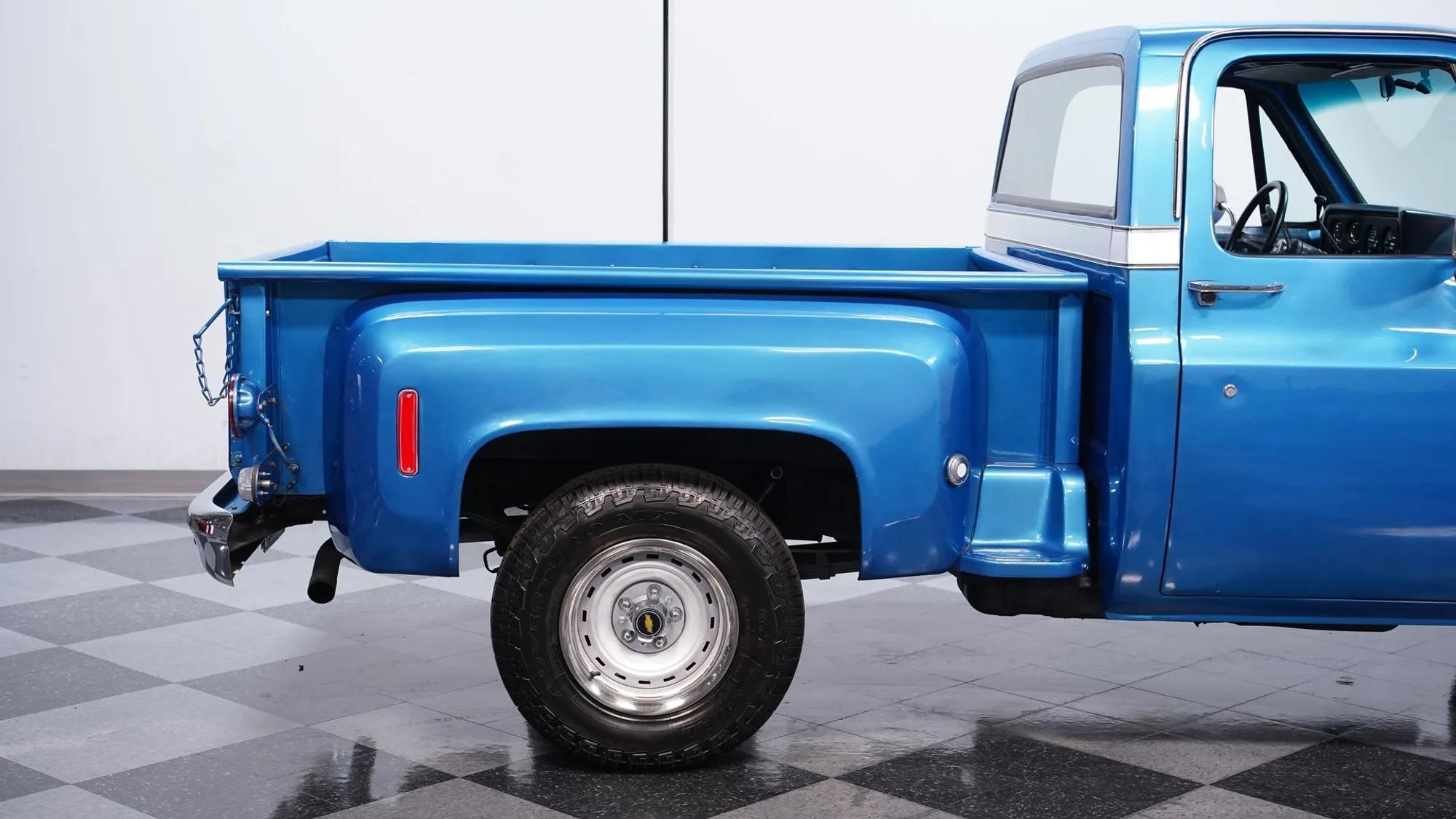 1976 Chevrolet C10 Scottsdale Stepside 454