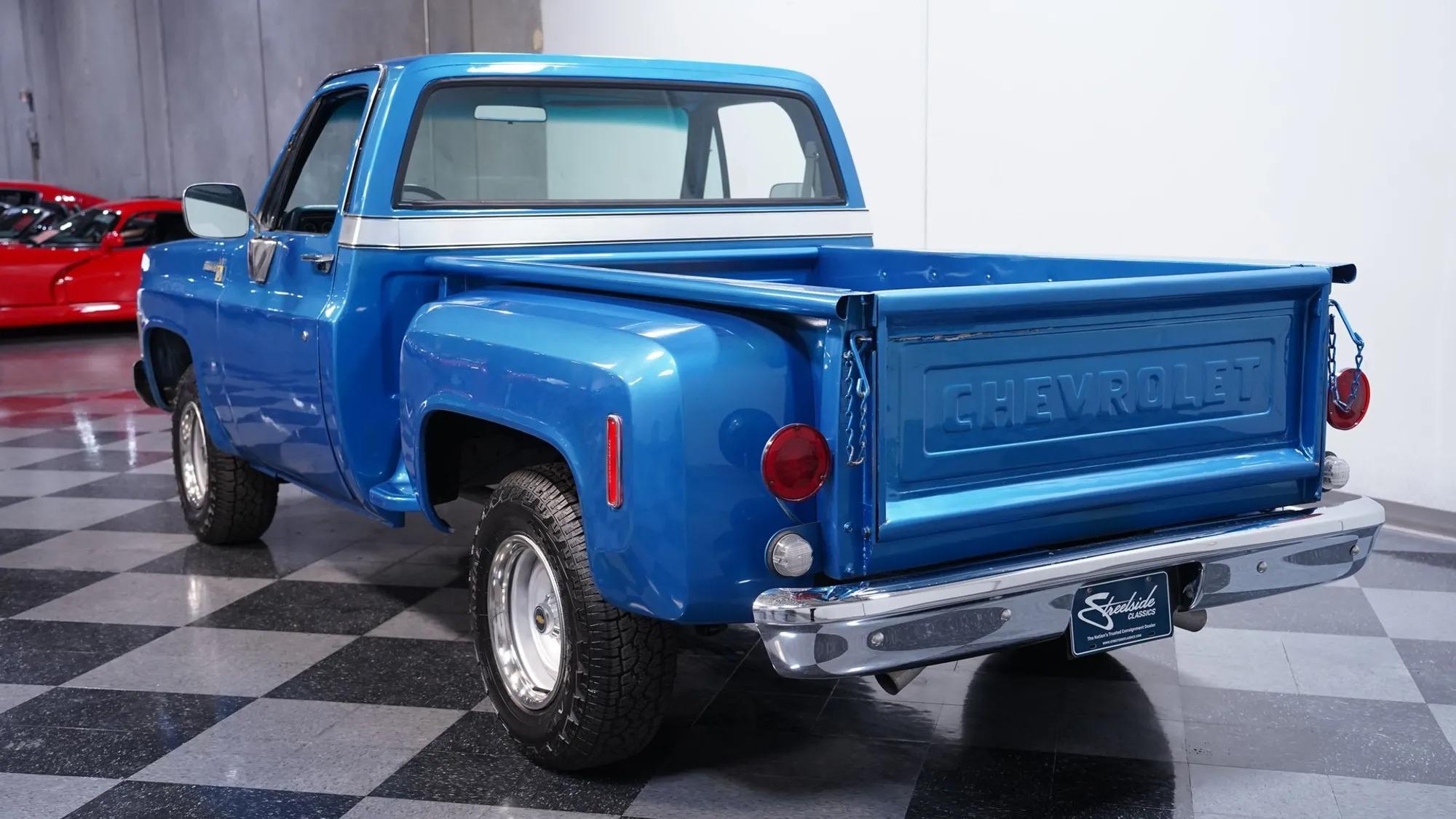 1976 Chevrolet C10 Scottsdale Stepside 454 - 4