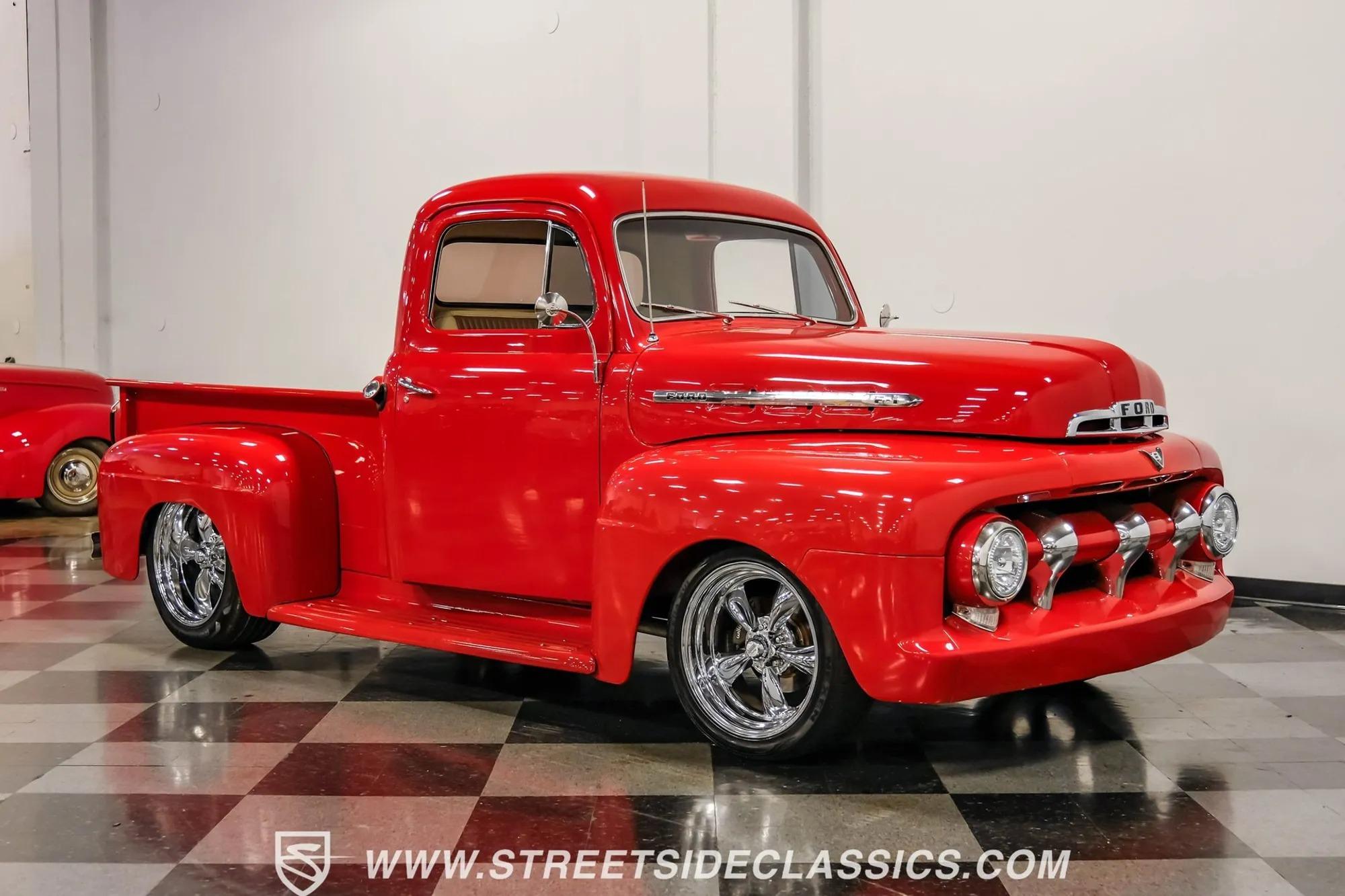 1951 Ford F-1