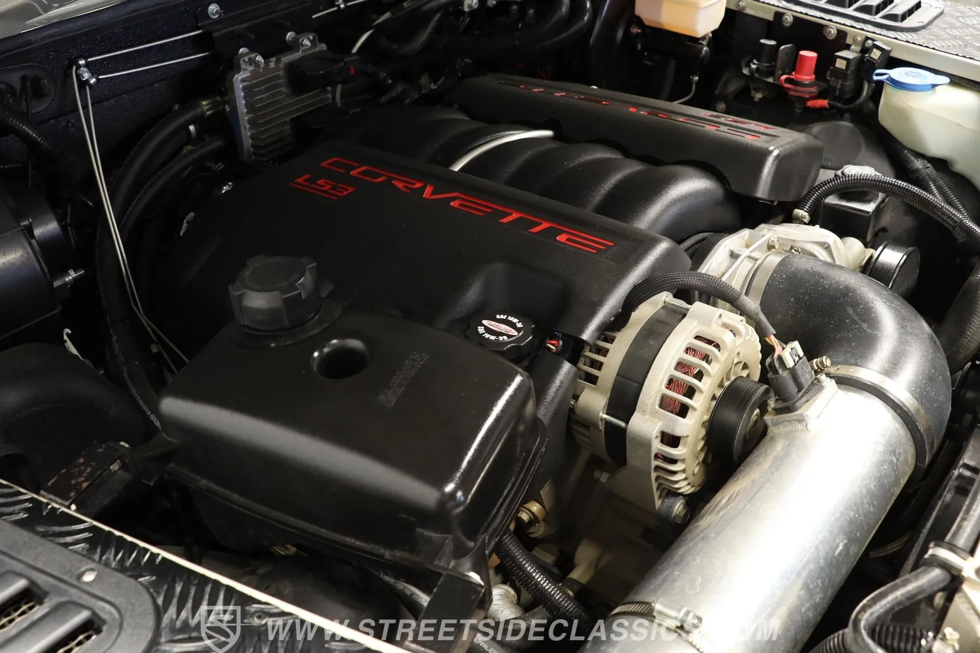 LS-Powered 1994 Land Rover Defender 90