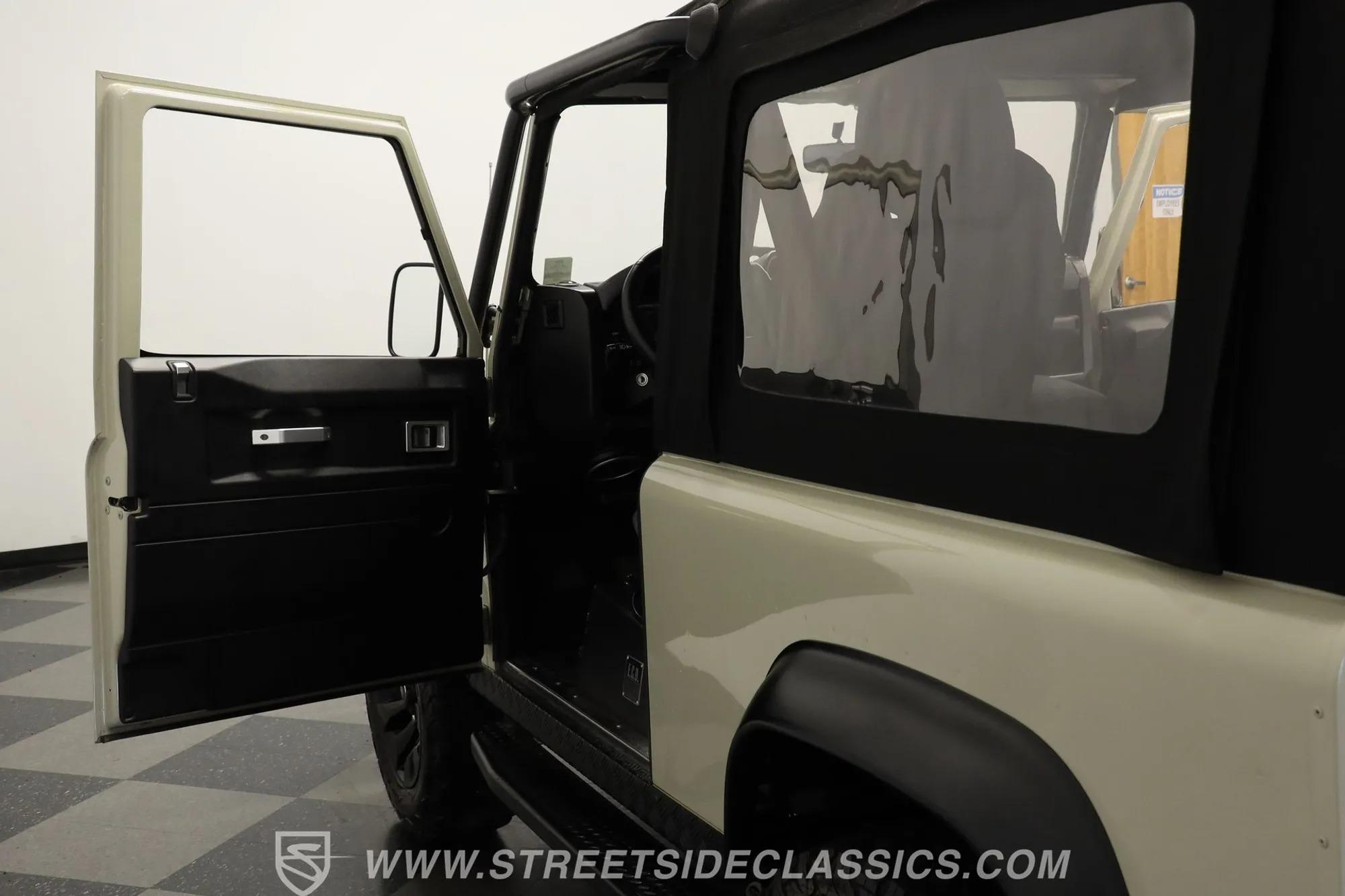LS-Powered 1994 Land Rover Defender 90