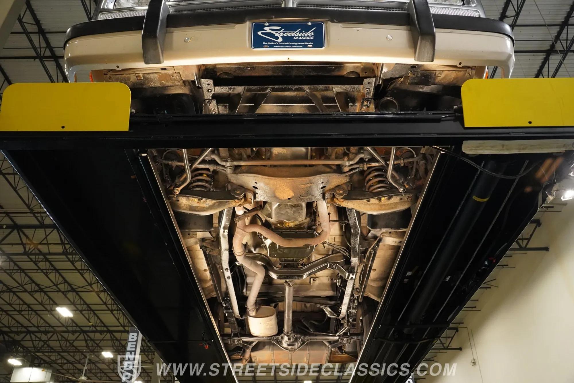 1991 Dodge Ramcharger LE