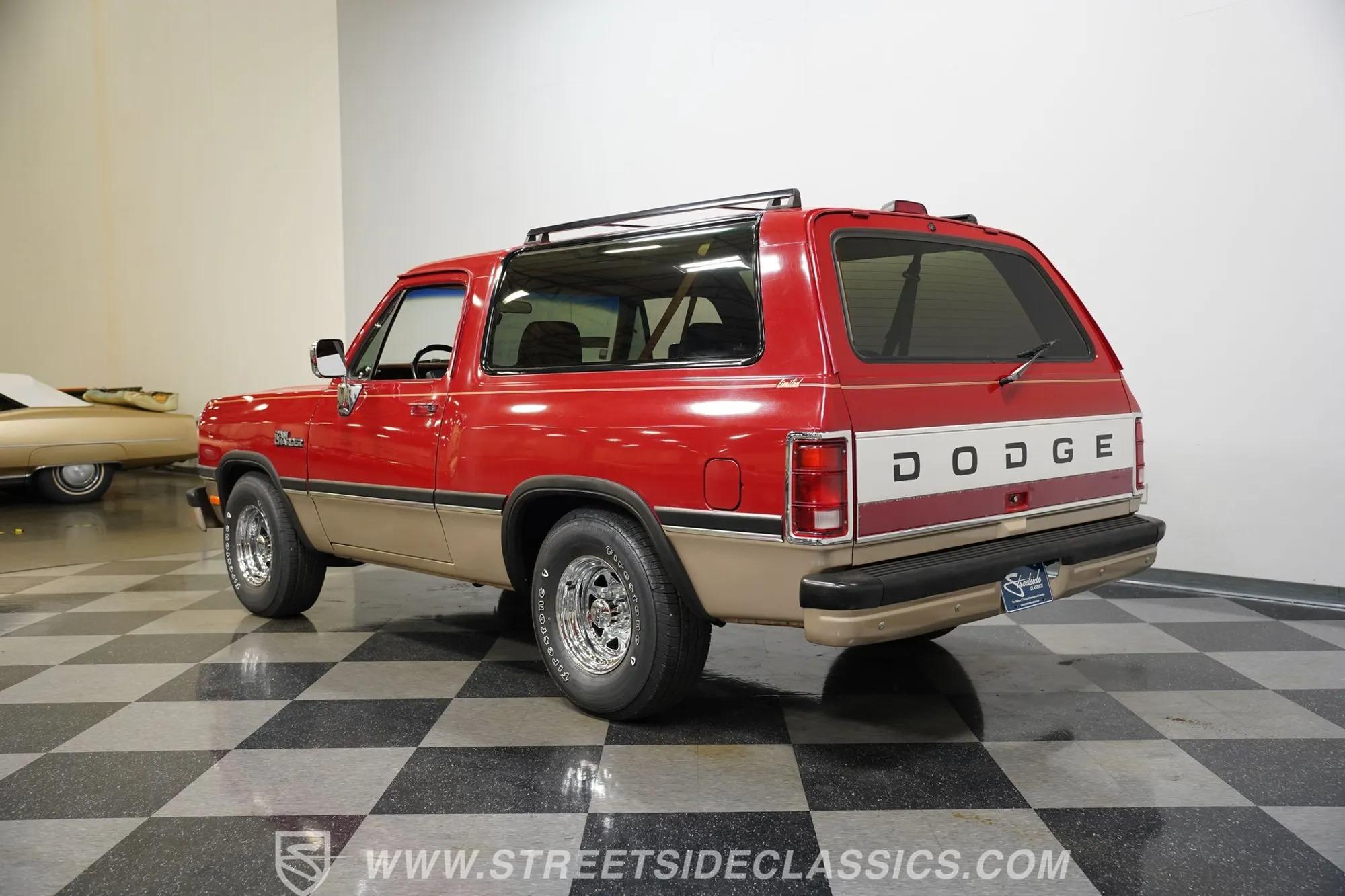 1991 Dodge Ramcharger LE