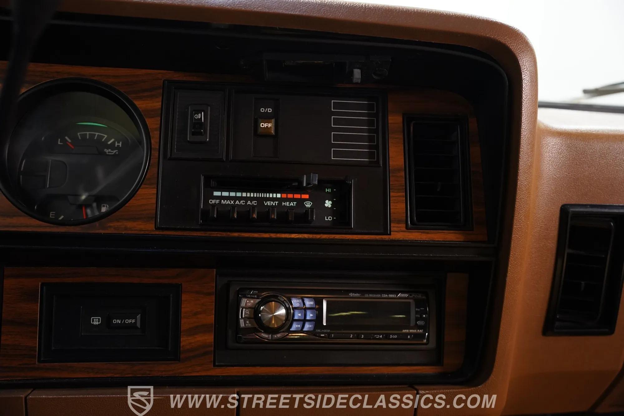 1991 Dodge Ramcharger LE