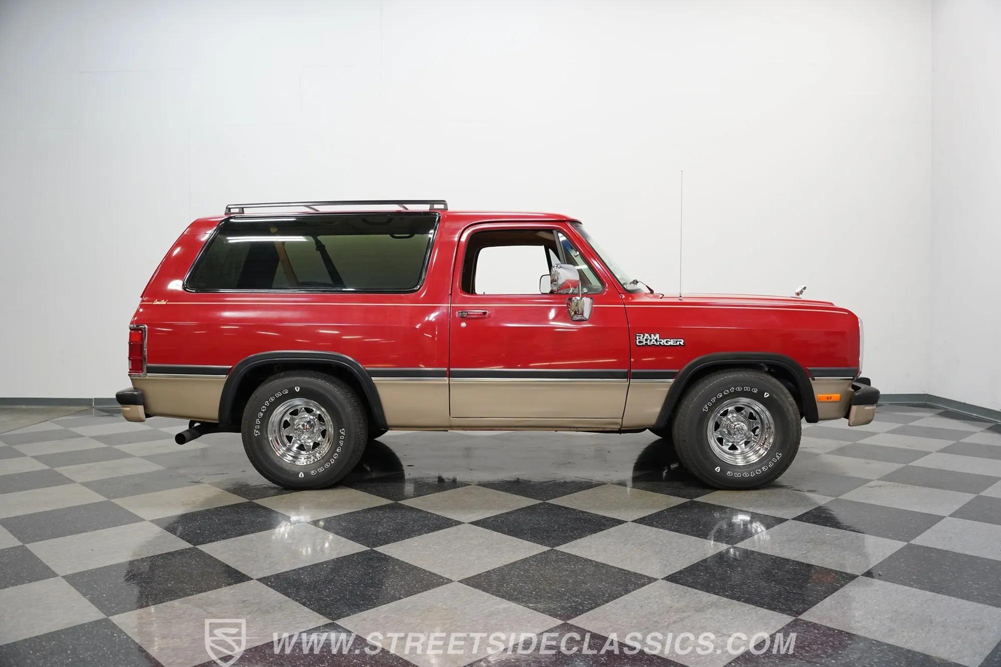1991 Dodge Ramcharger LE