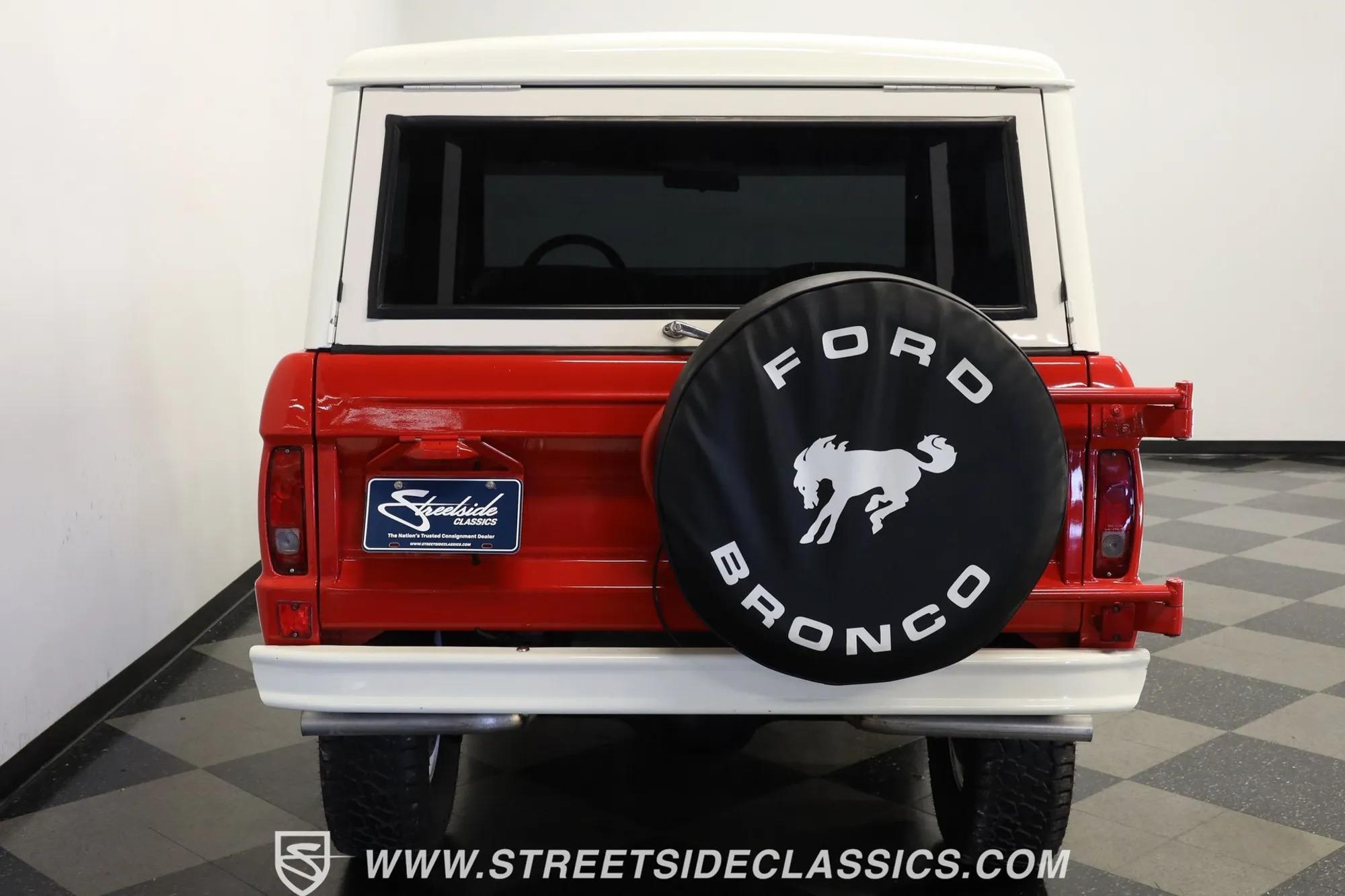 1972 Ford Bronco - 4