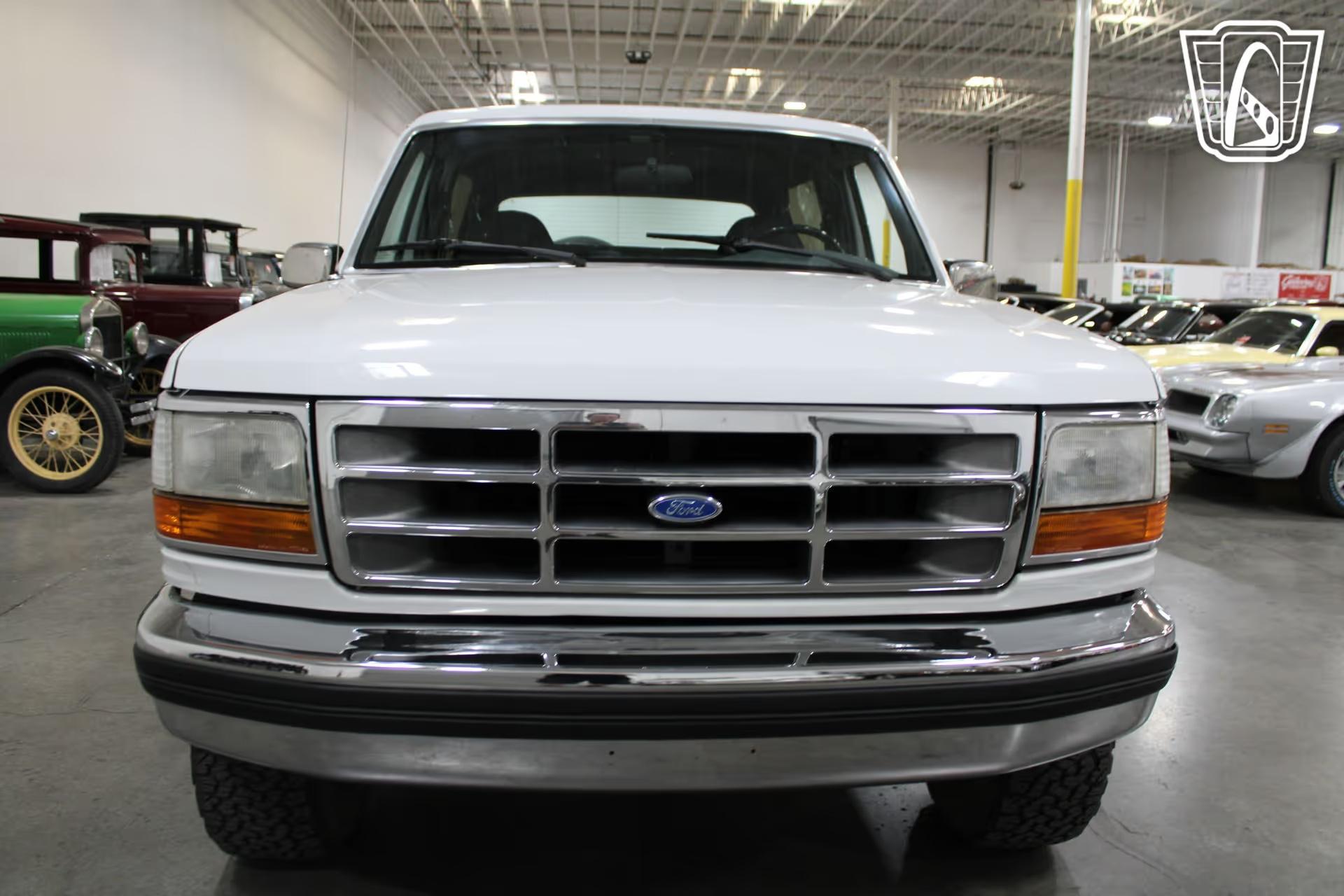 1992 Ford Bronco XLT