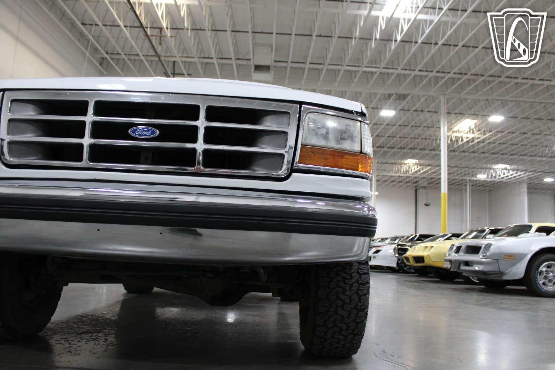 1992 Ford Bronco XLT