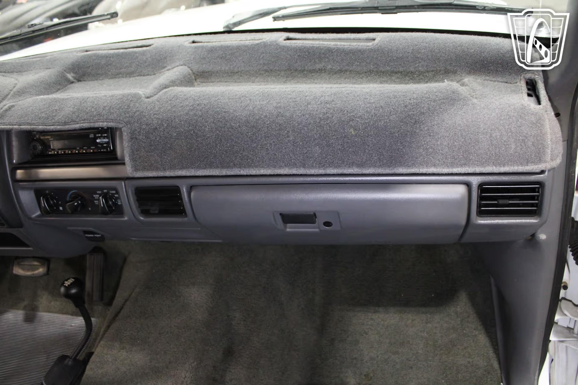 1992 Ford Bronco XLT