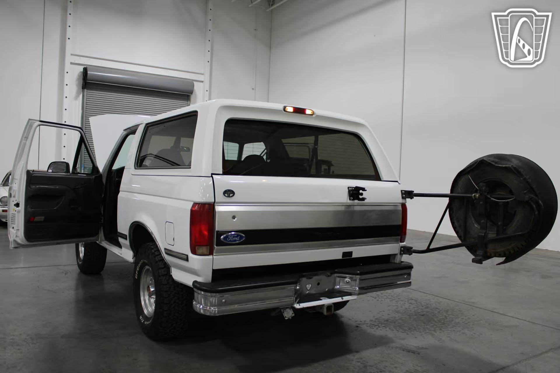 1992 Ford Bronco XLT