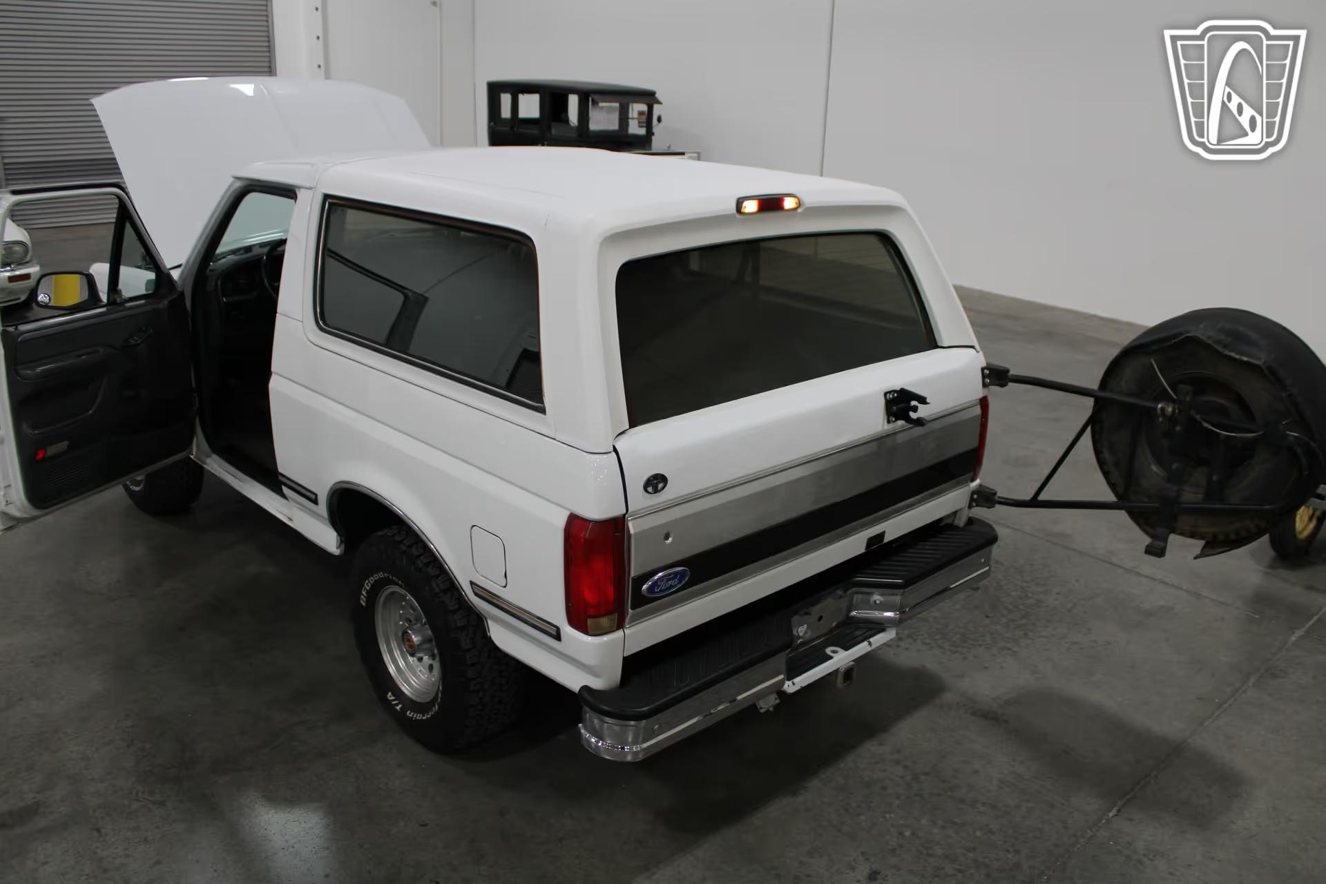 1992 Ford Bronco XLT