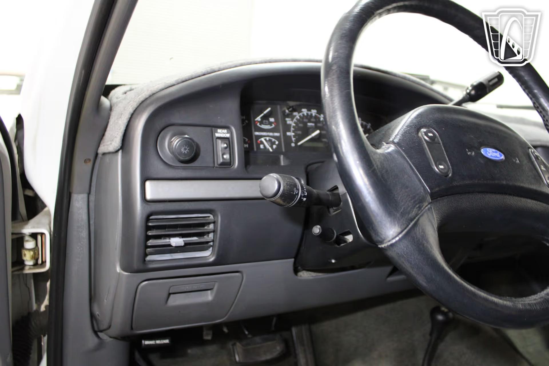 1992 Ford Bronco XLT