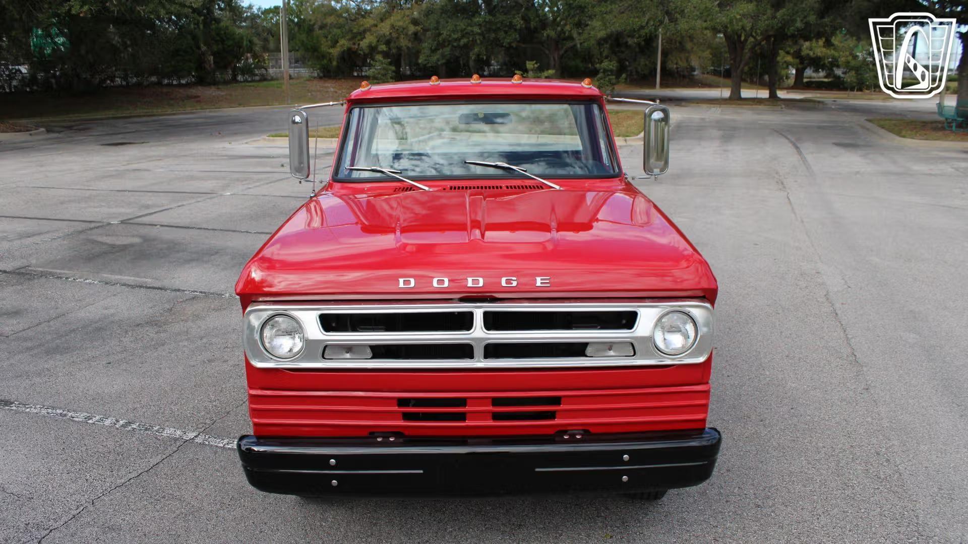 1971 Dodge Power Wagon
