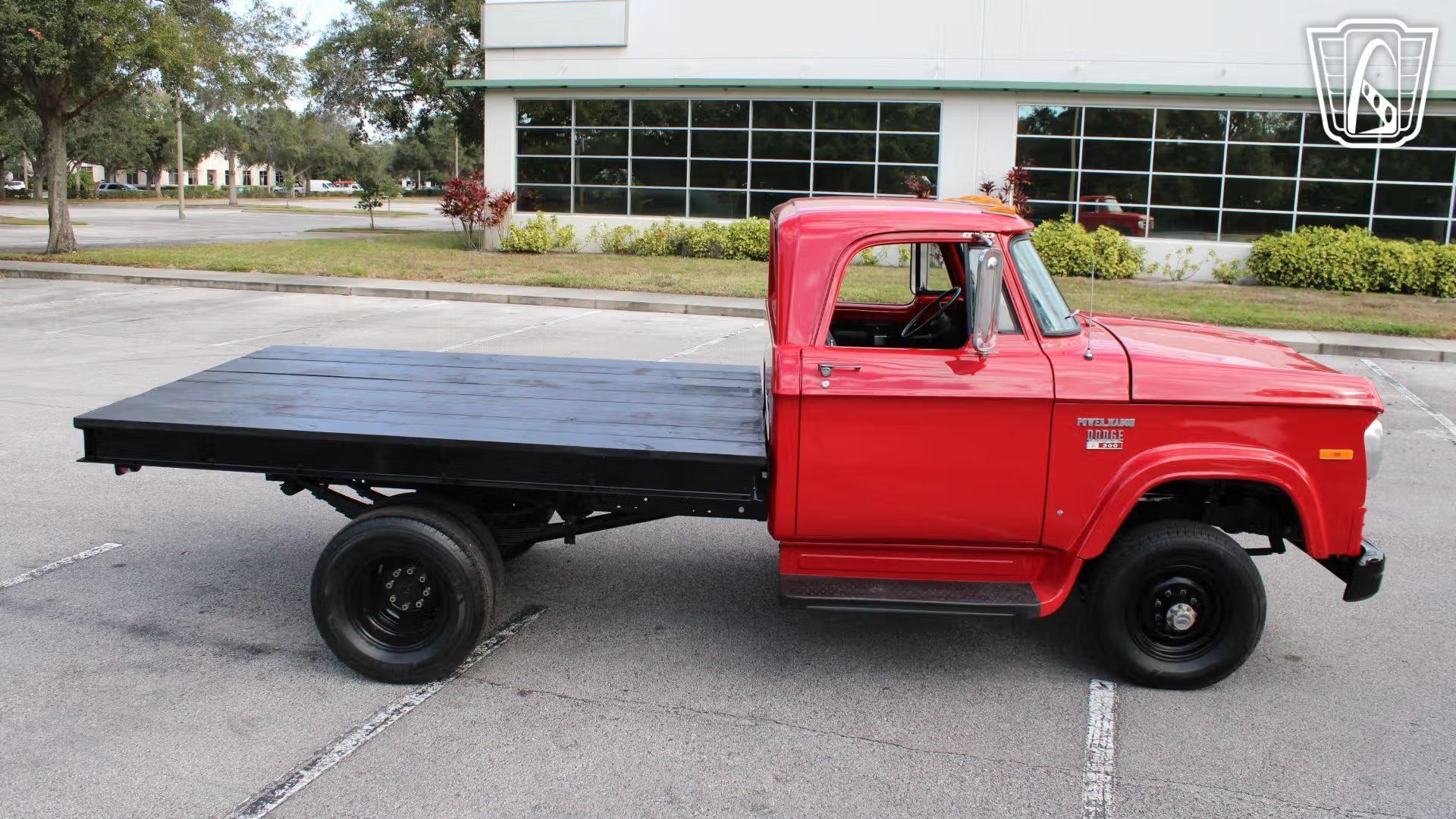 1971 Dodge Power Wagon