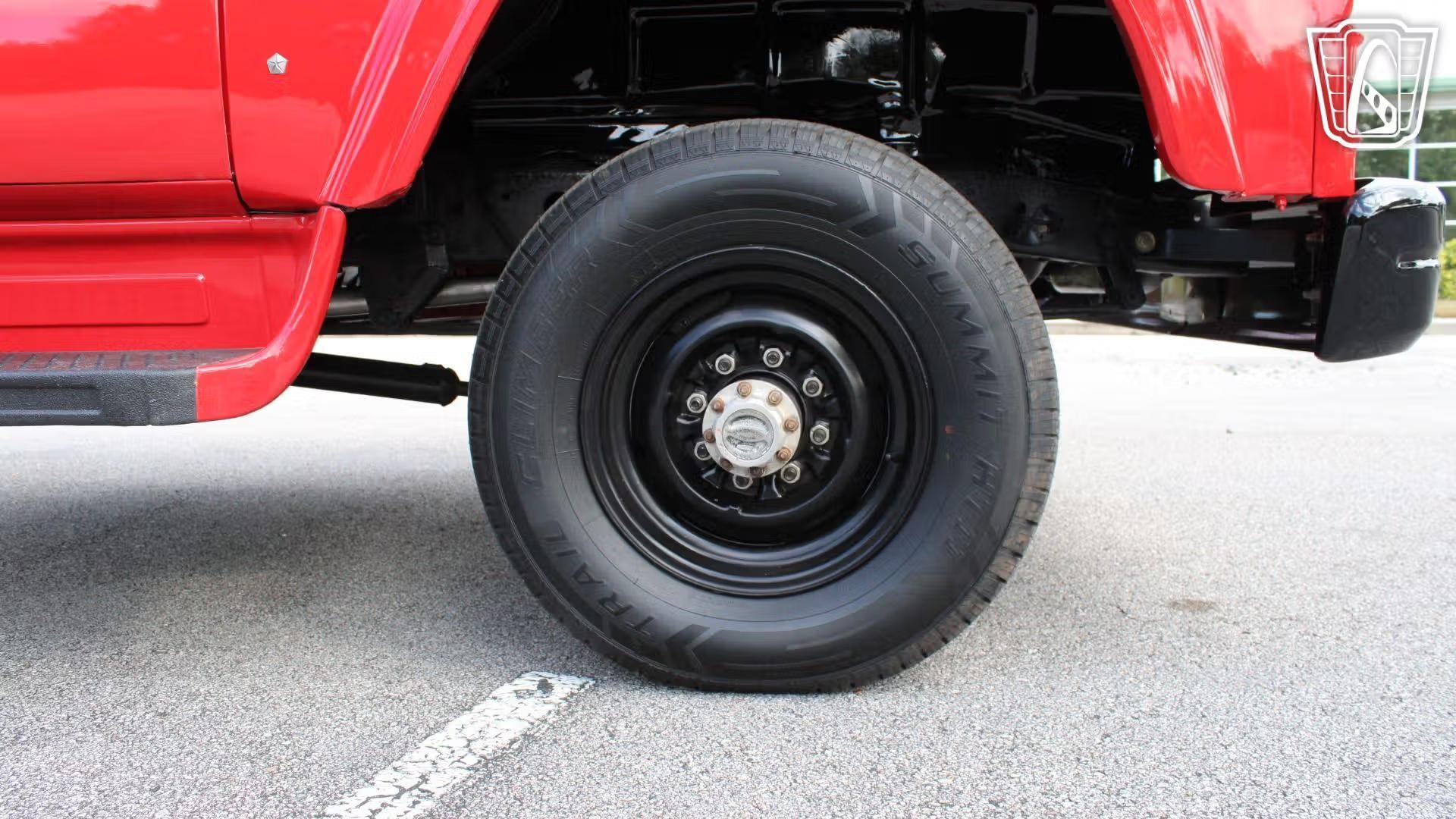 1971 Dodge Power Wagon