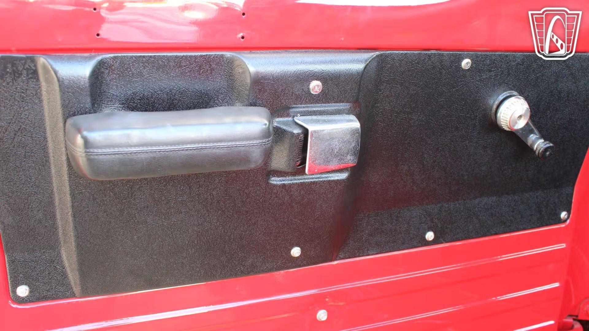 1971 Dodge Power Wagon