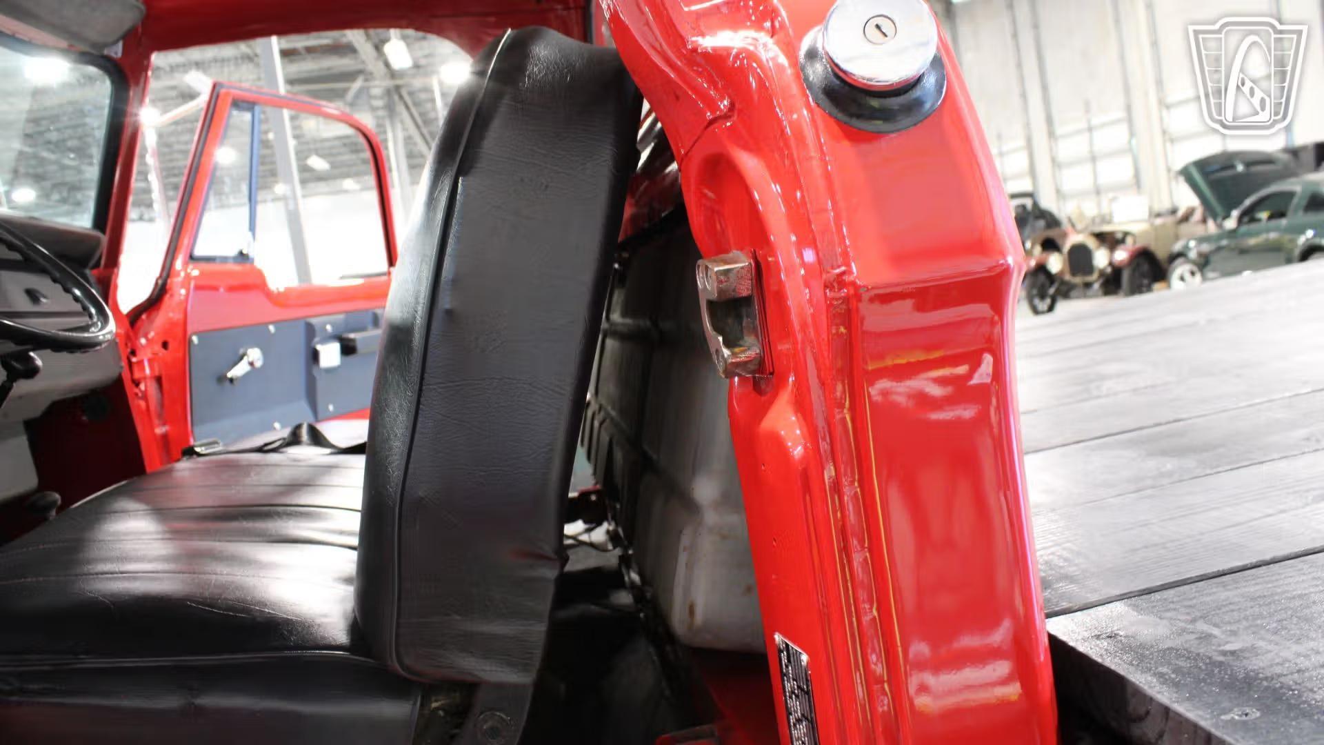 1971 Dodge Power Wagon