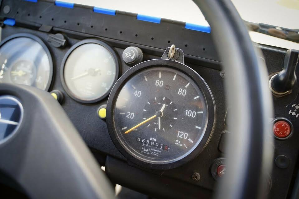 1988 Mercedes-Benz Unimog 1300L