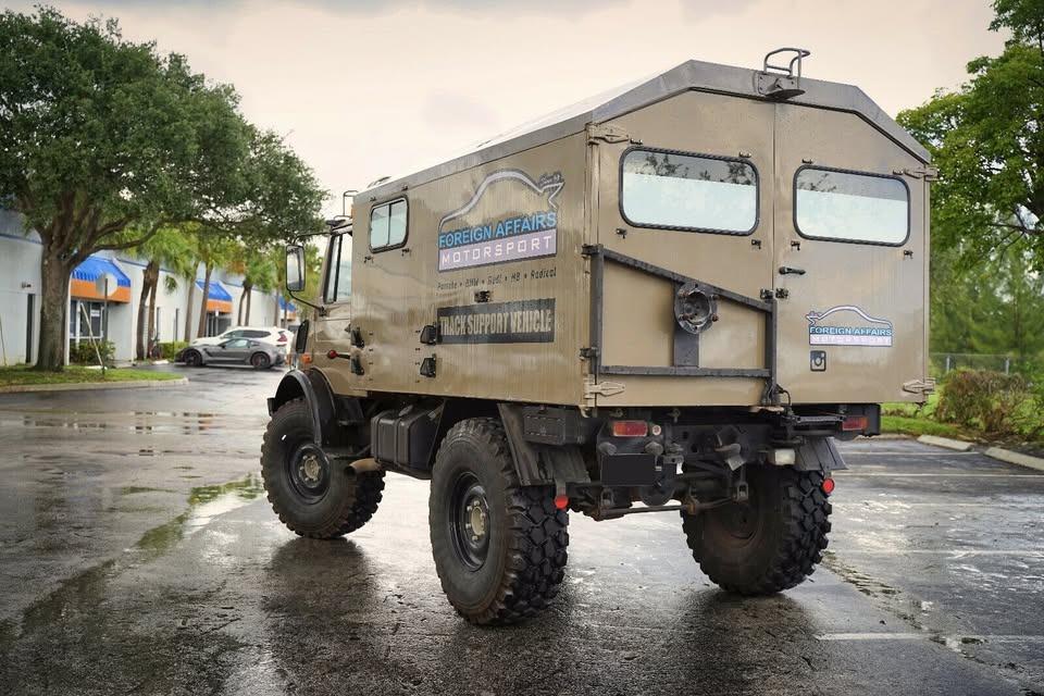 1988 Mercedes-Benz Unimog 1300L