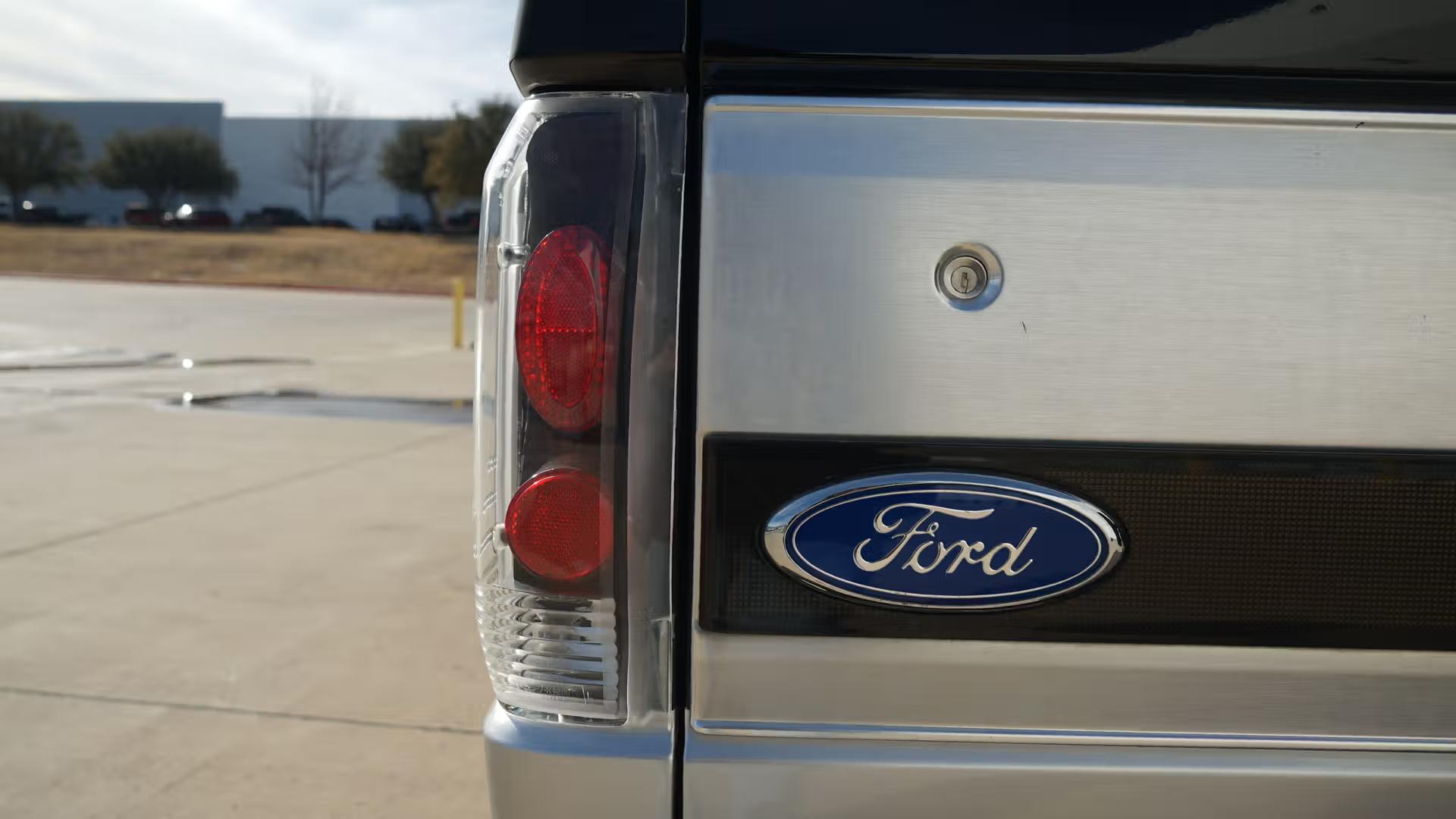 40k-Mile 1995 Ford Bronco XLT