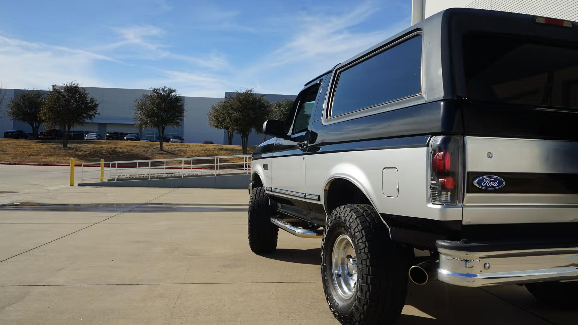 40k-Mile 1995 Ford Bronco XLT