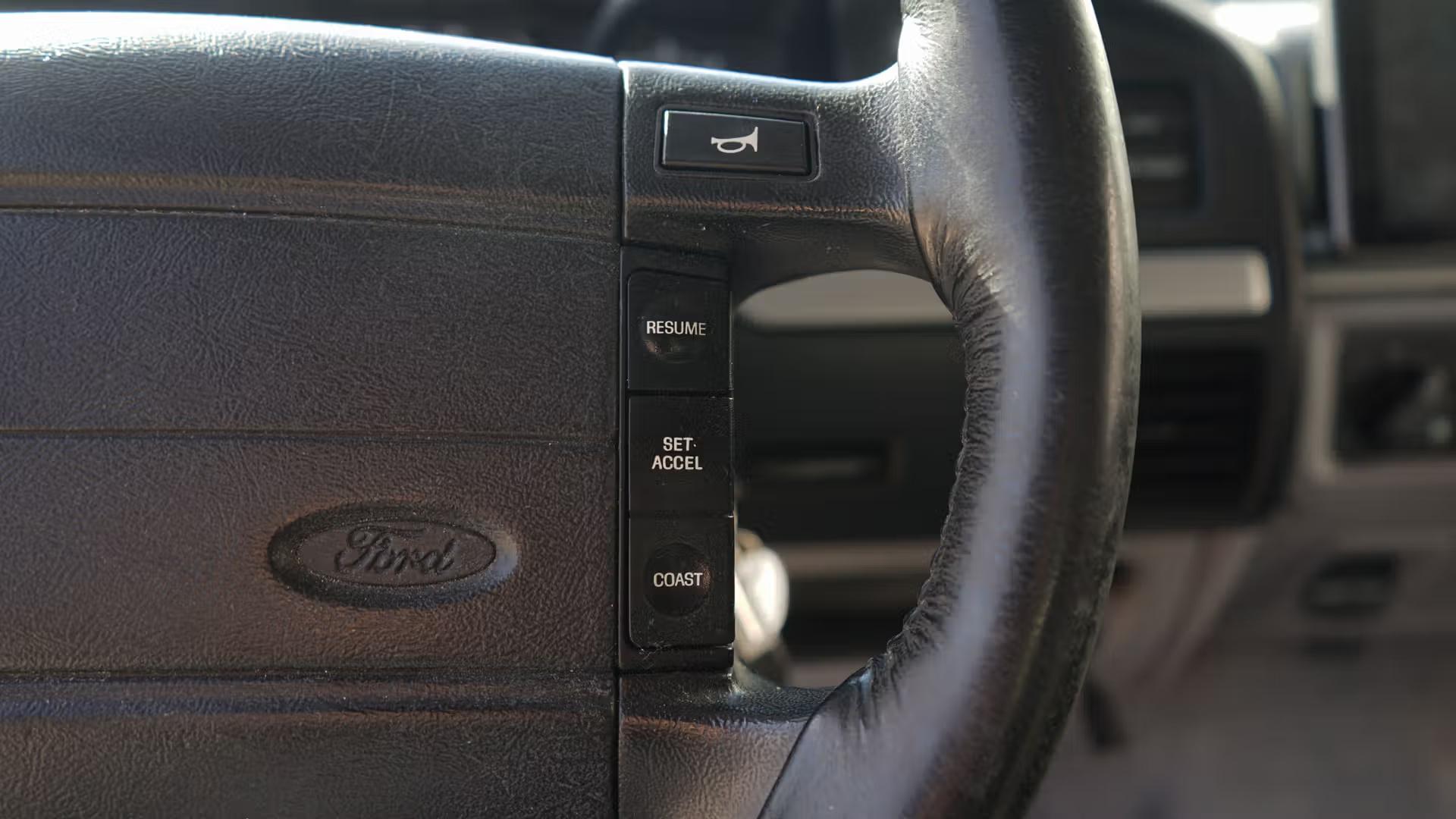 40k-Mile 1995 Ford Bronco XLT