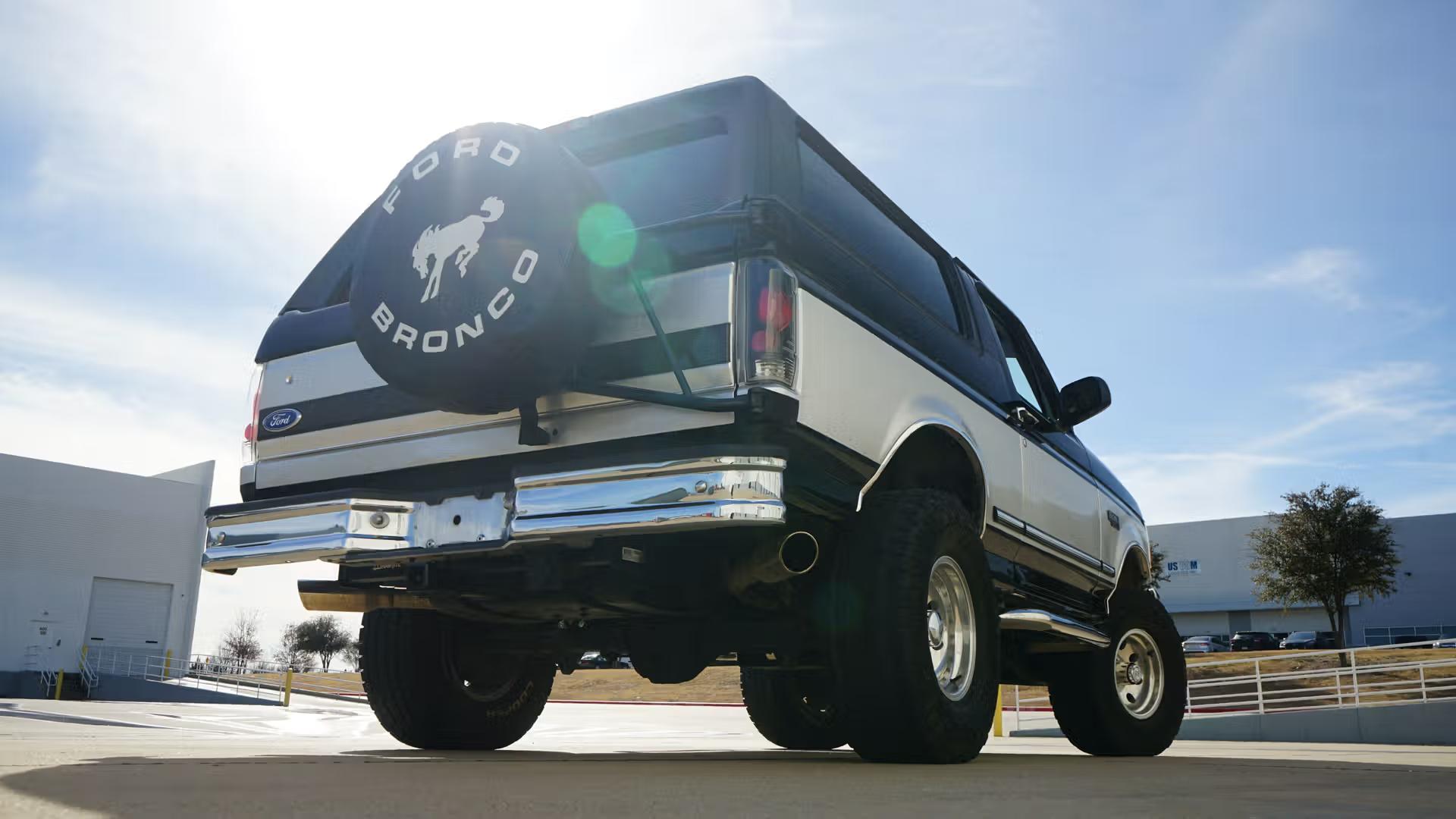 40k-Mile 1995 Ford Bronco XLT