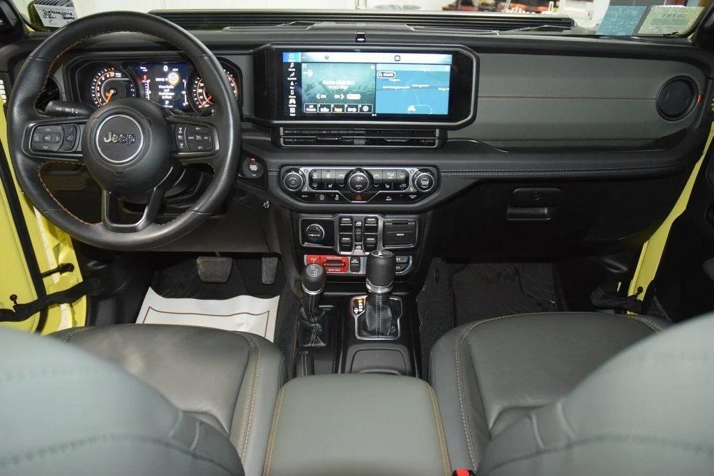 2024 Jeep Gladiator Mojave