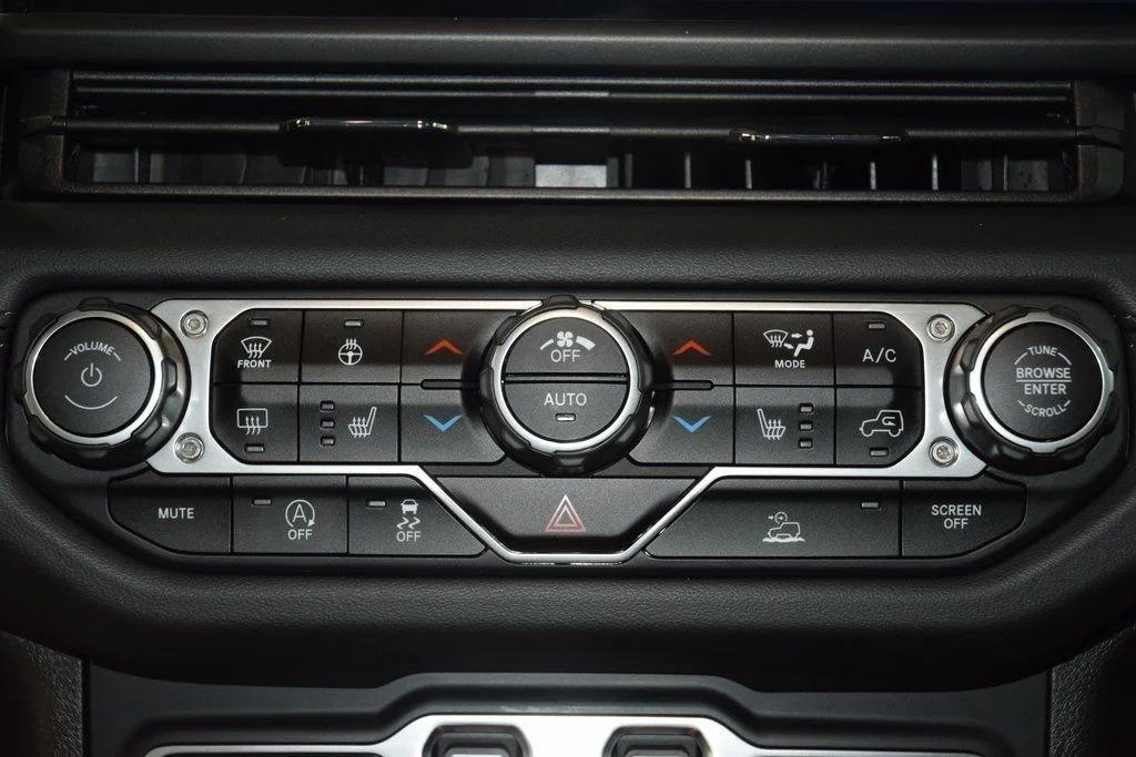 2024 Jeep Gladiator Mojave